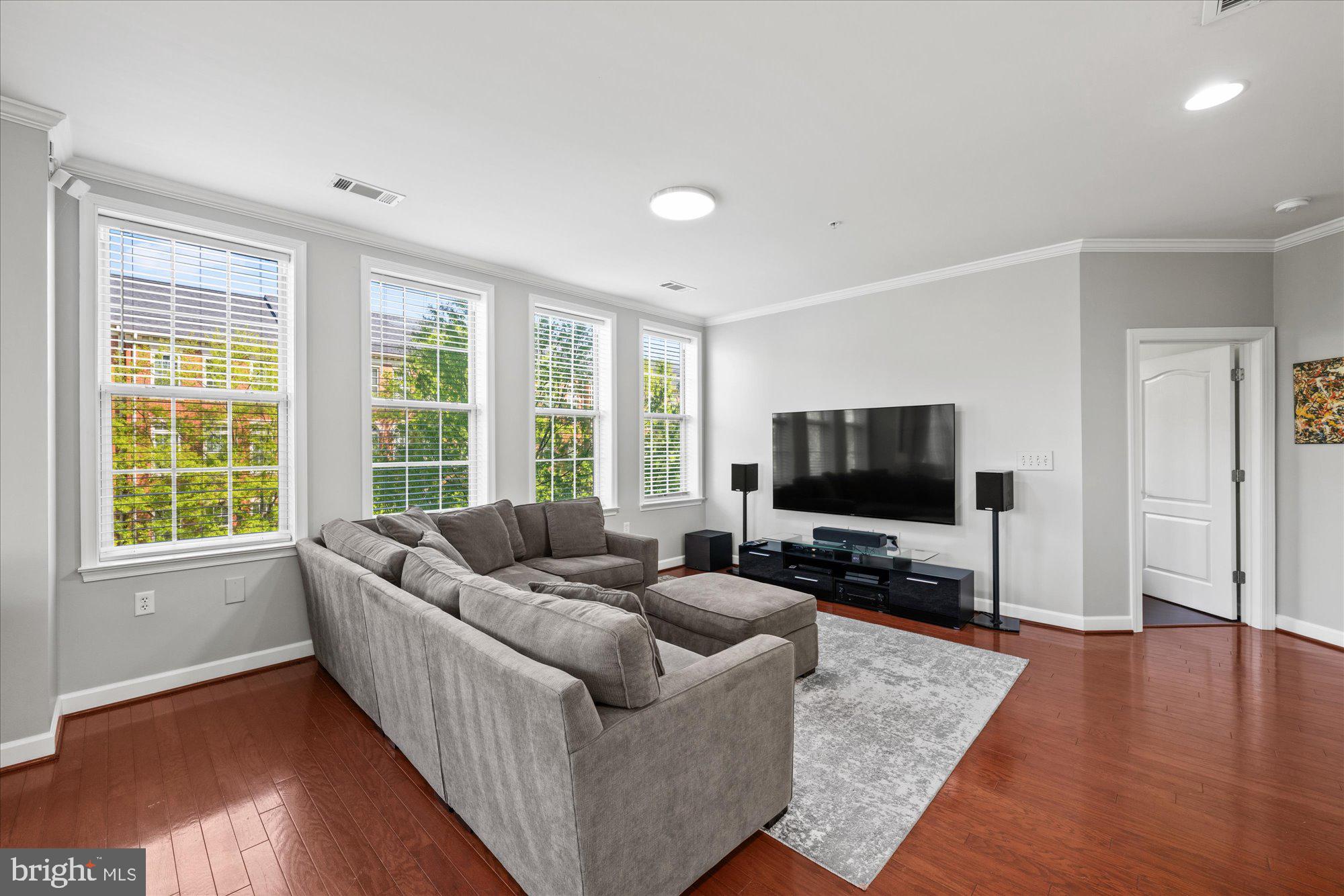 400 CAMERON STATION BOULEVARD 202
