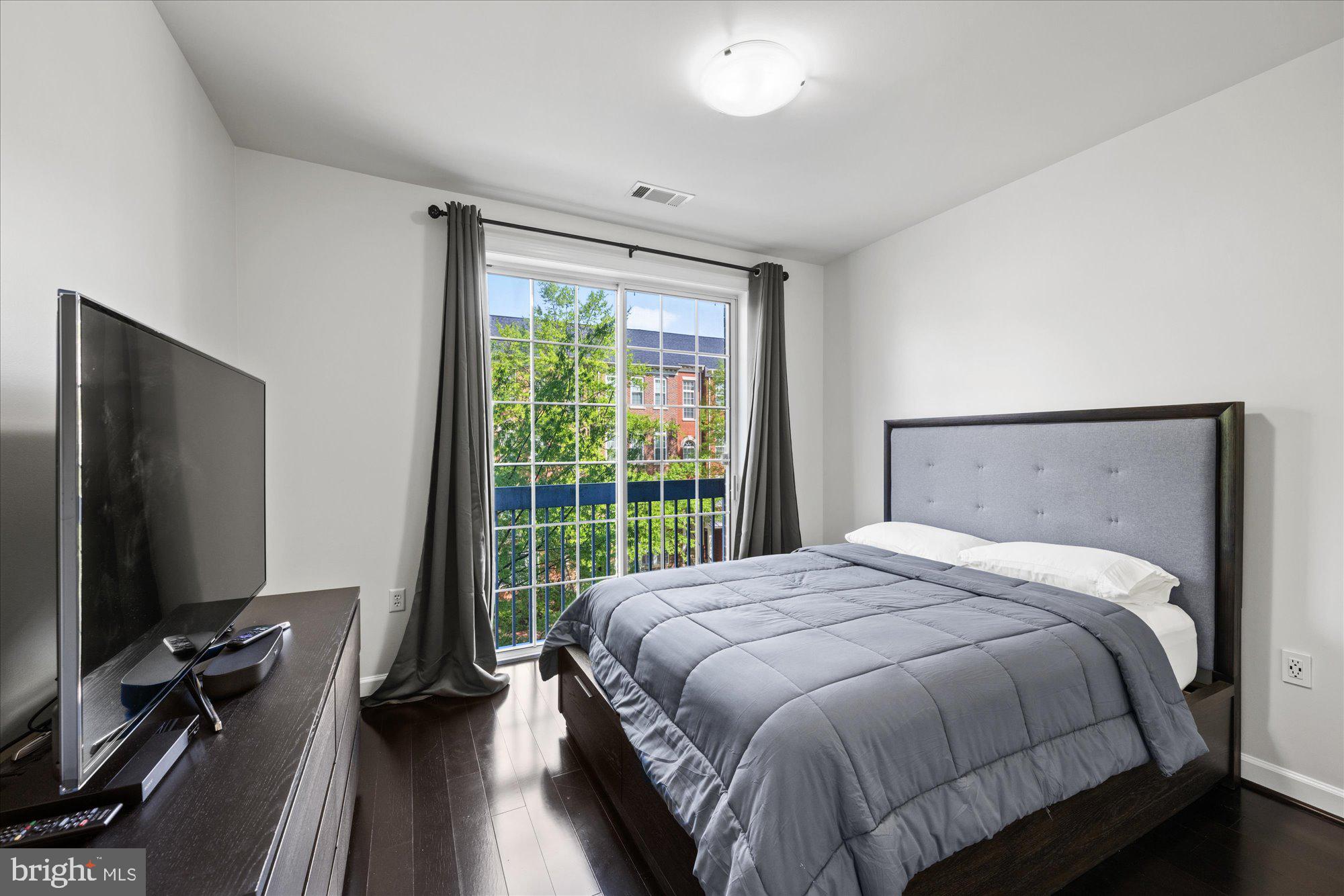 400 CAMERON STATION BOULEVARD 202