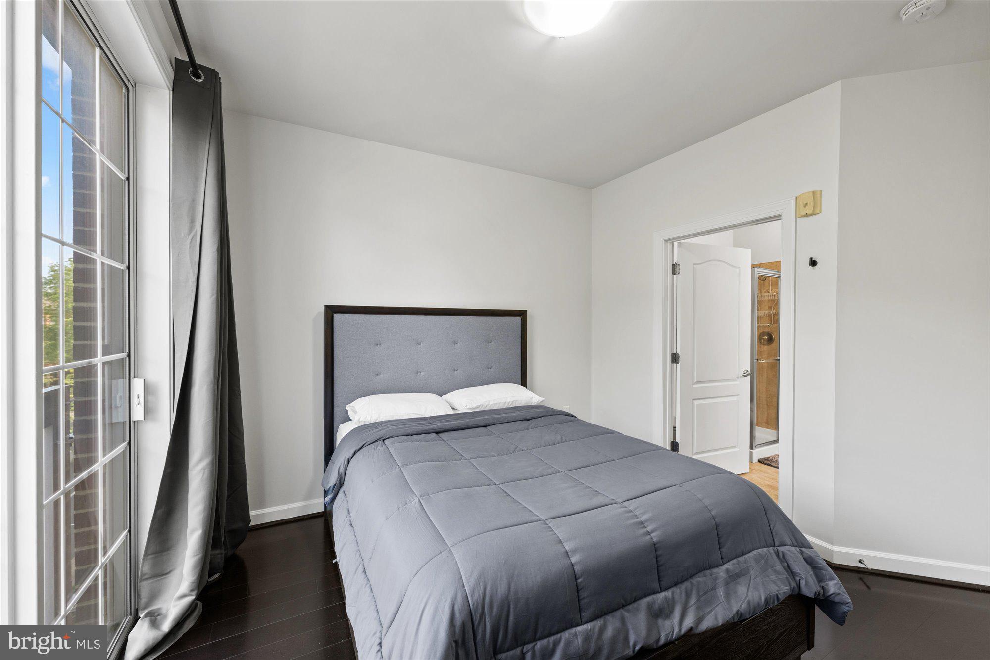 400 CAMERON STATION BOULEVARD 202