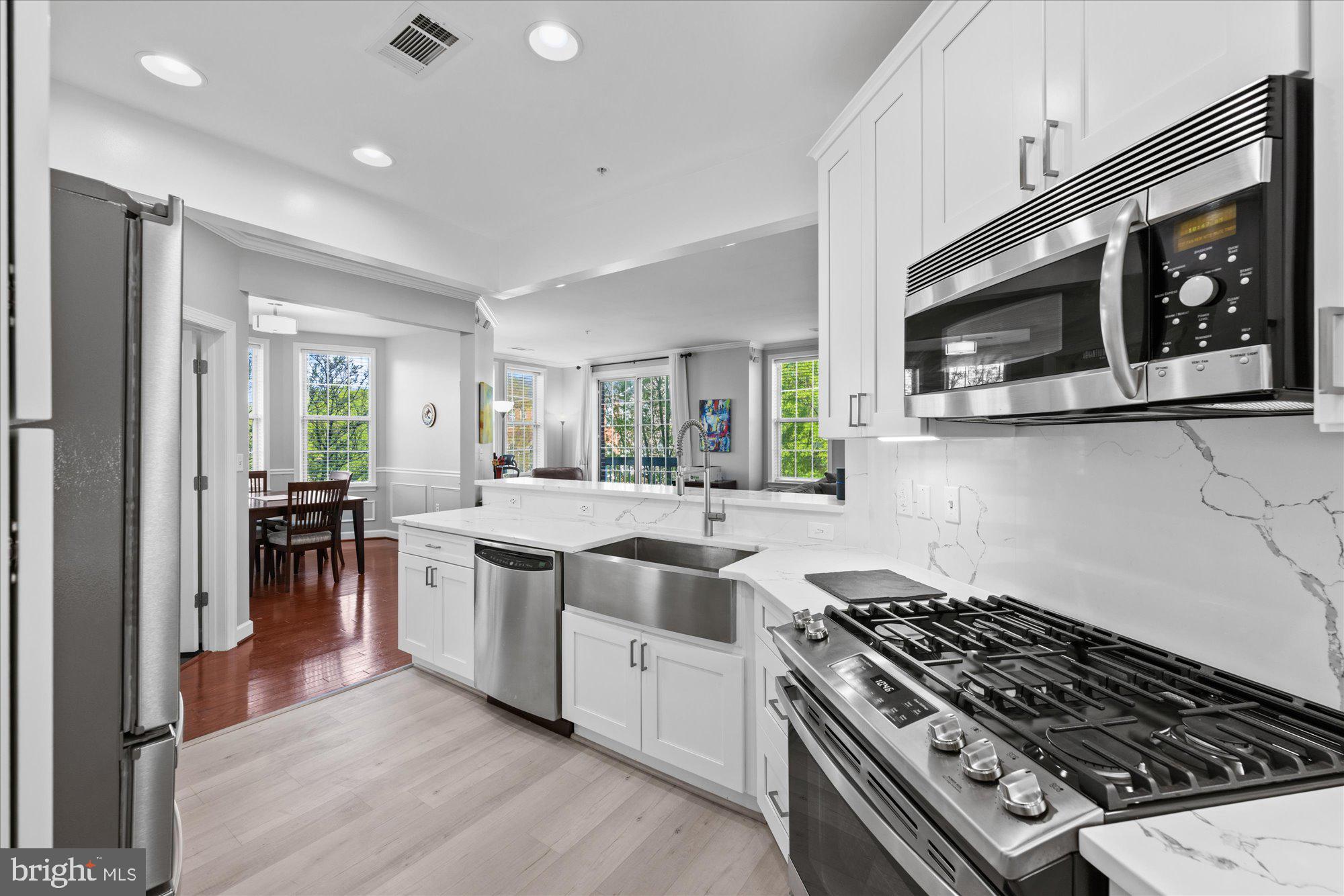 400 CAMERON STATION BOULEVARD 202