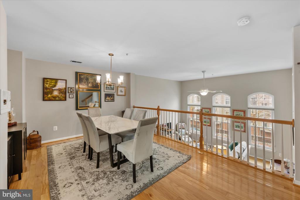 5115 DONOVAN DRIVE