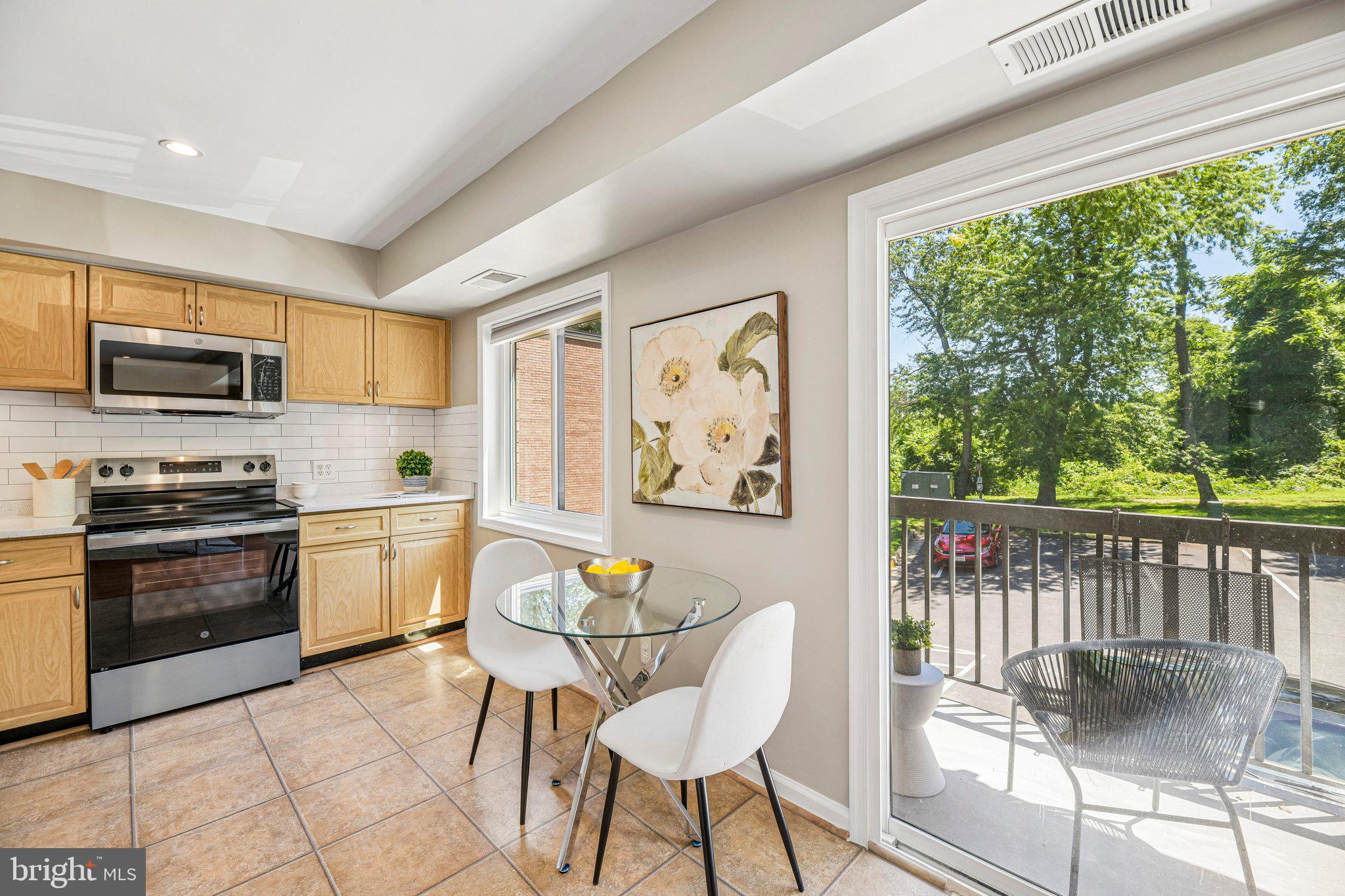 3220 S 28TH STREET 304