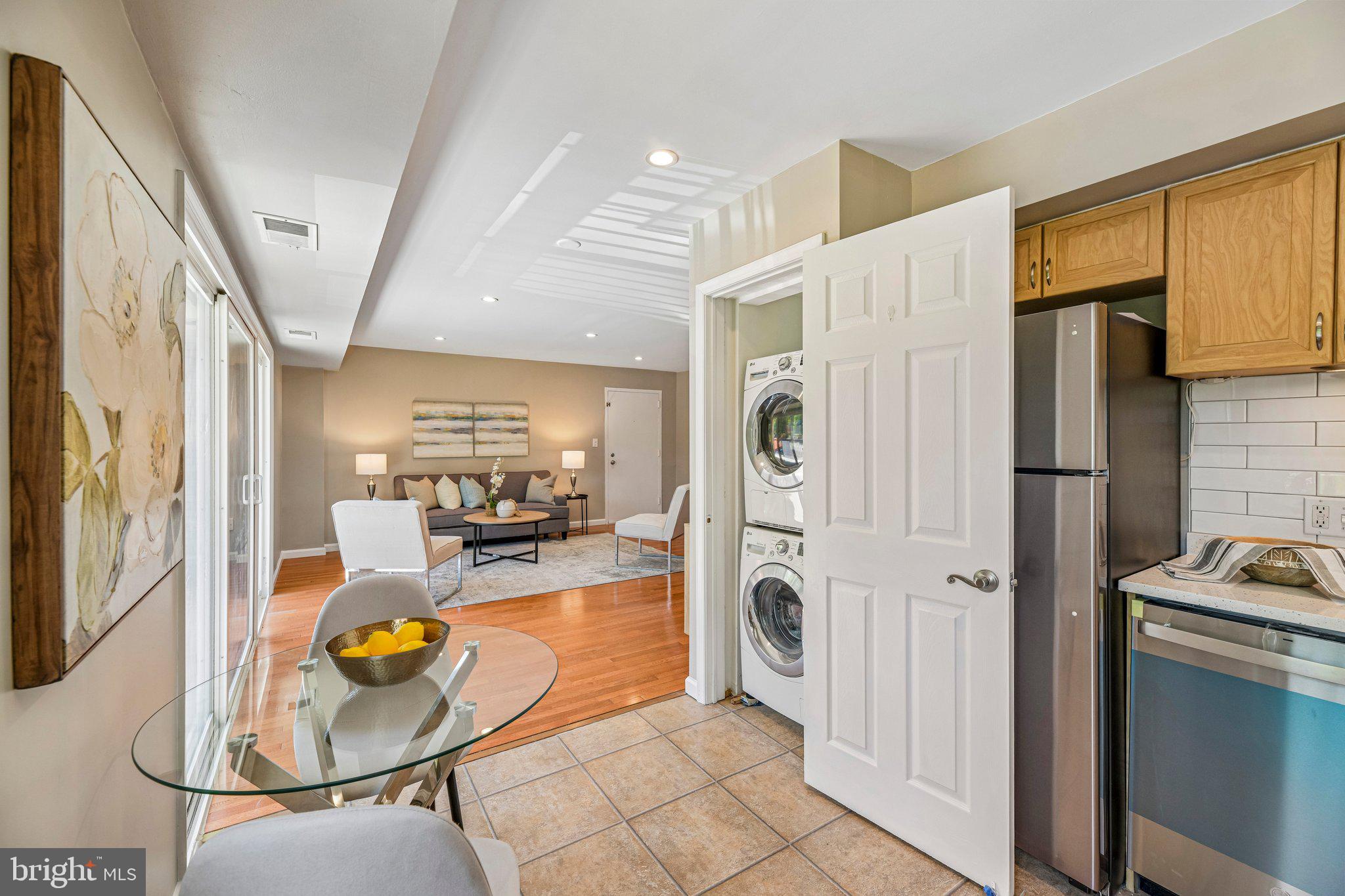 3220 S 28TH STREET 304