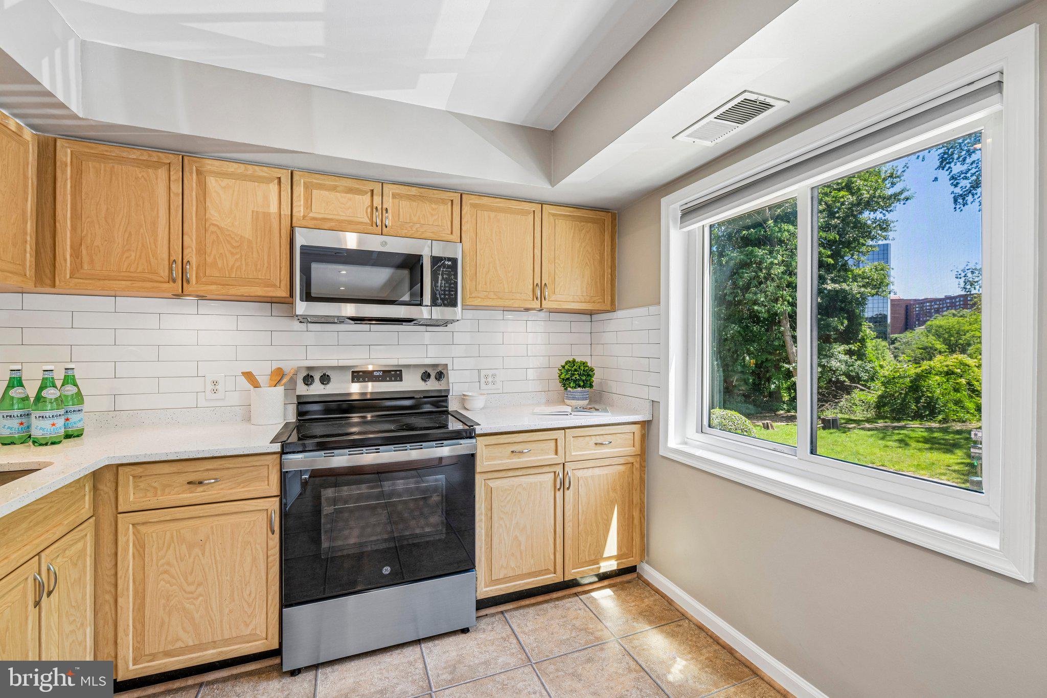 3220 S 28TH STREET 304