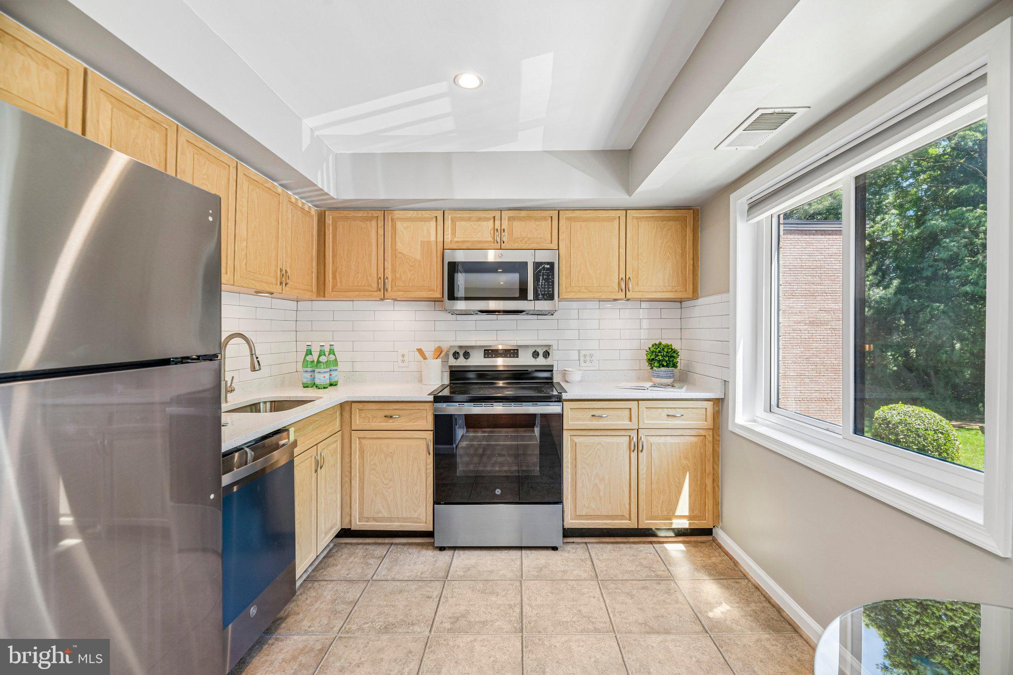 3220 S 28TH STREET 304