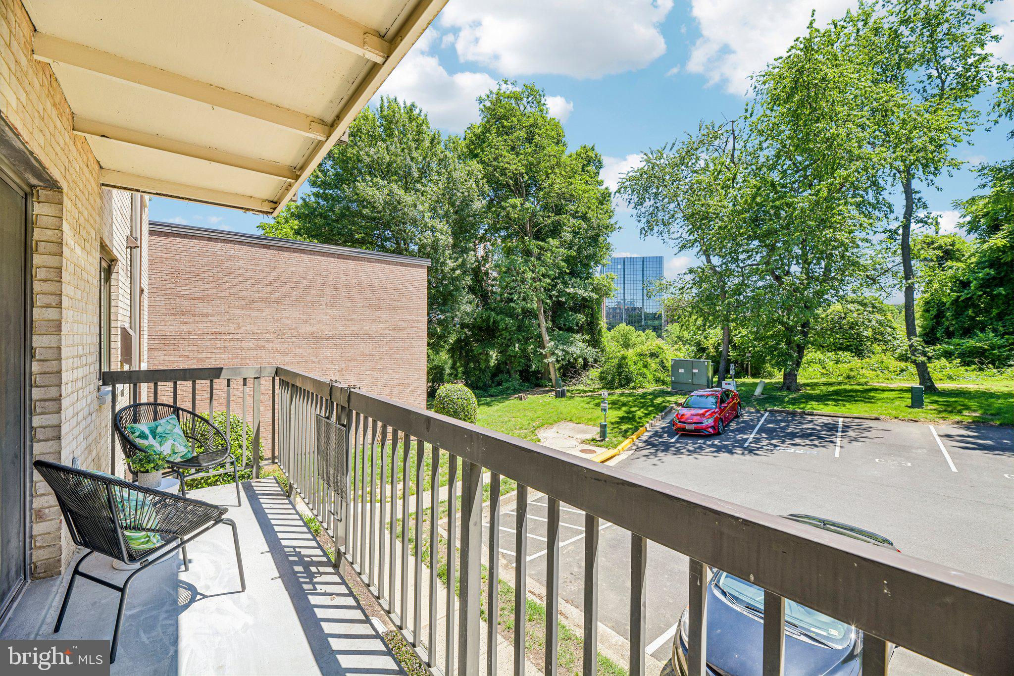 3220 S 28TH STREET 304