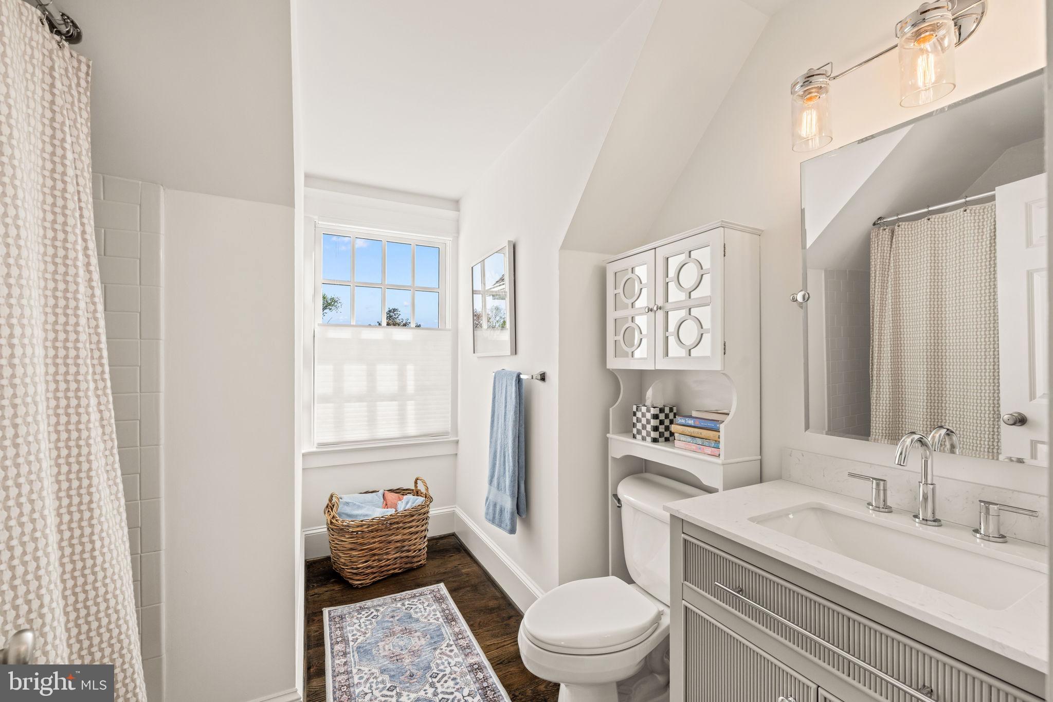 1301 KINGSTON AVENUE