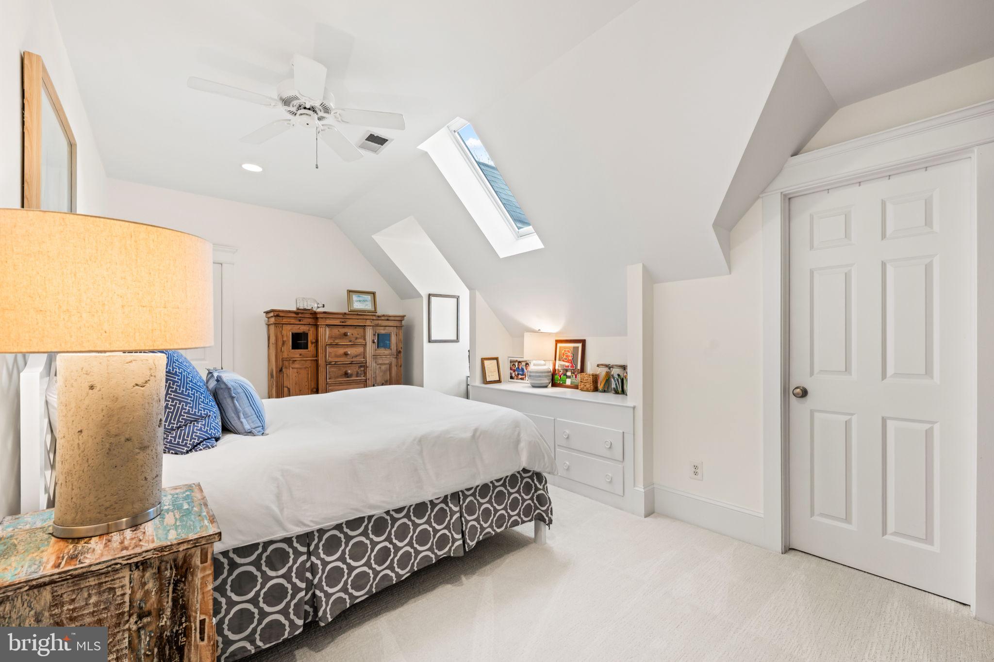 1301 KINGSTON AVENUE