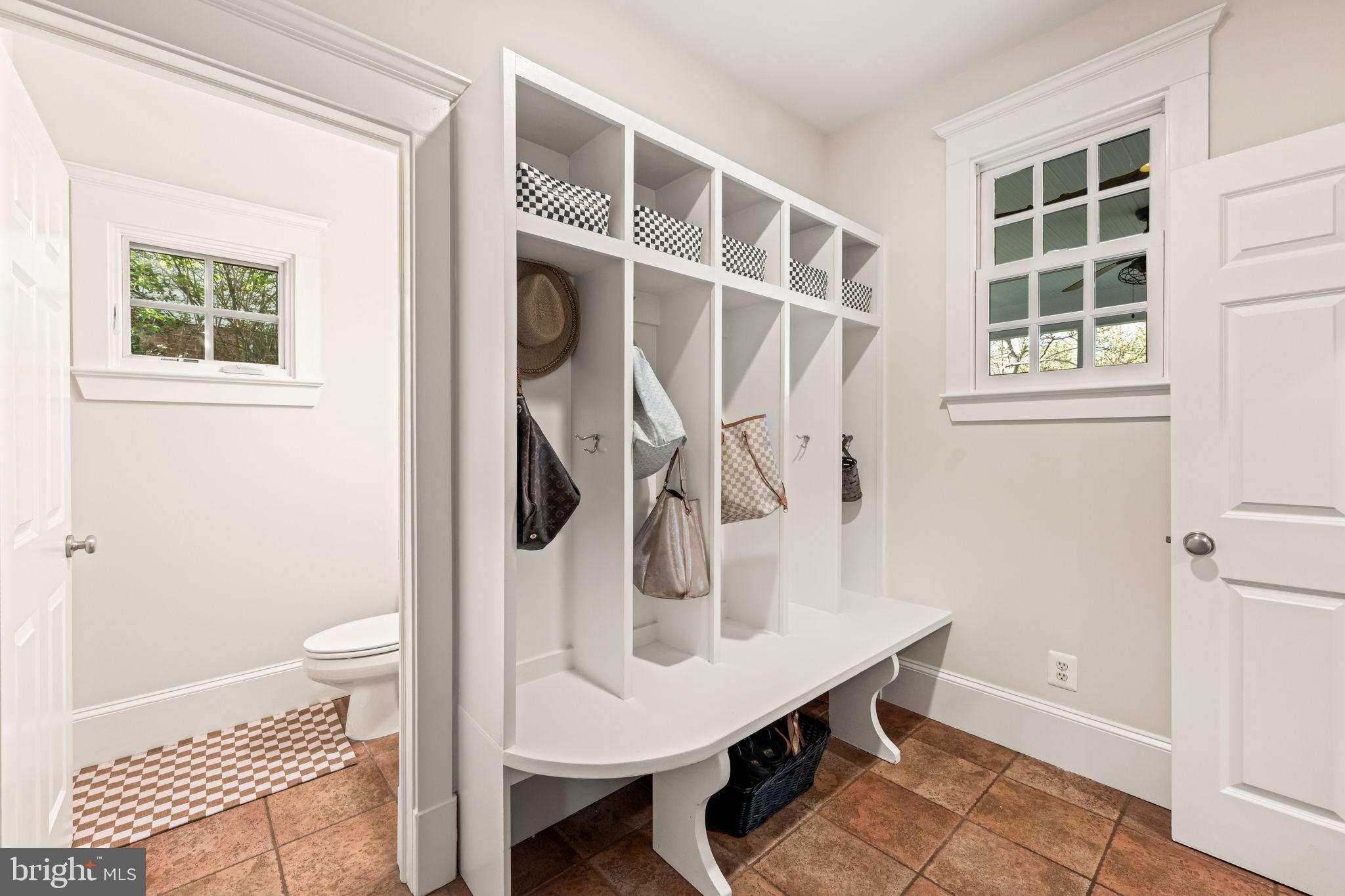 1301 KINGSTON AVENUE