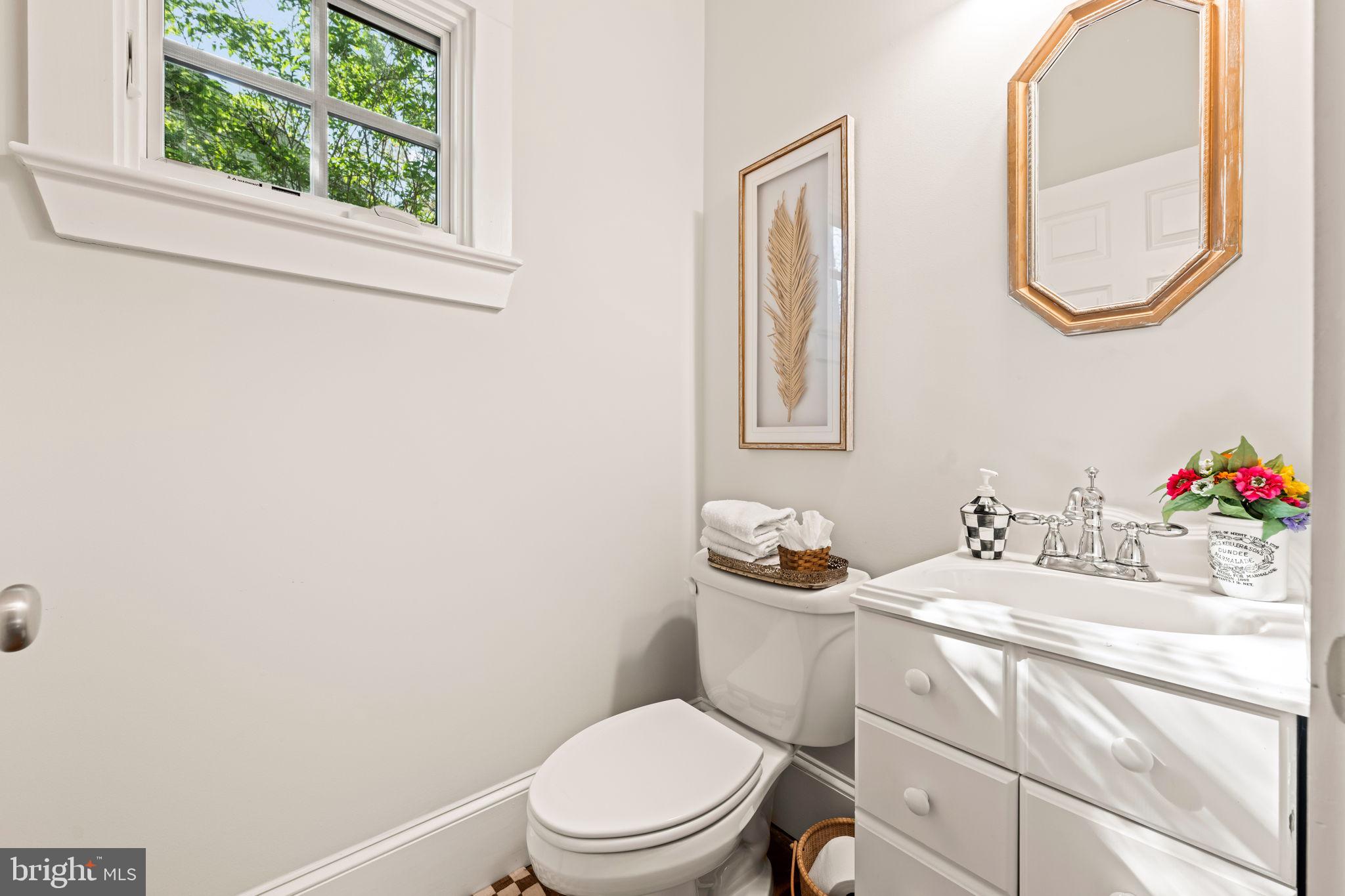 1301 KINGSTON AVENUE