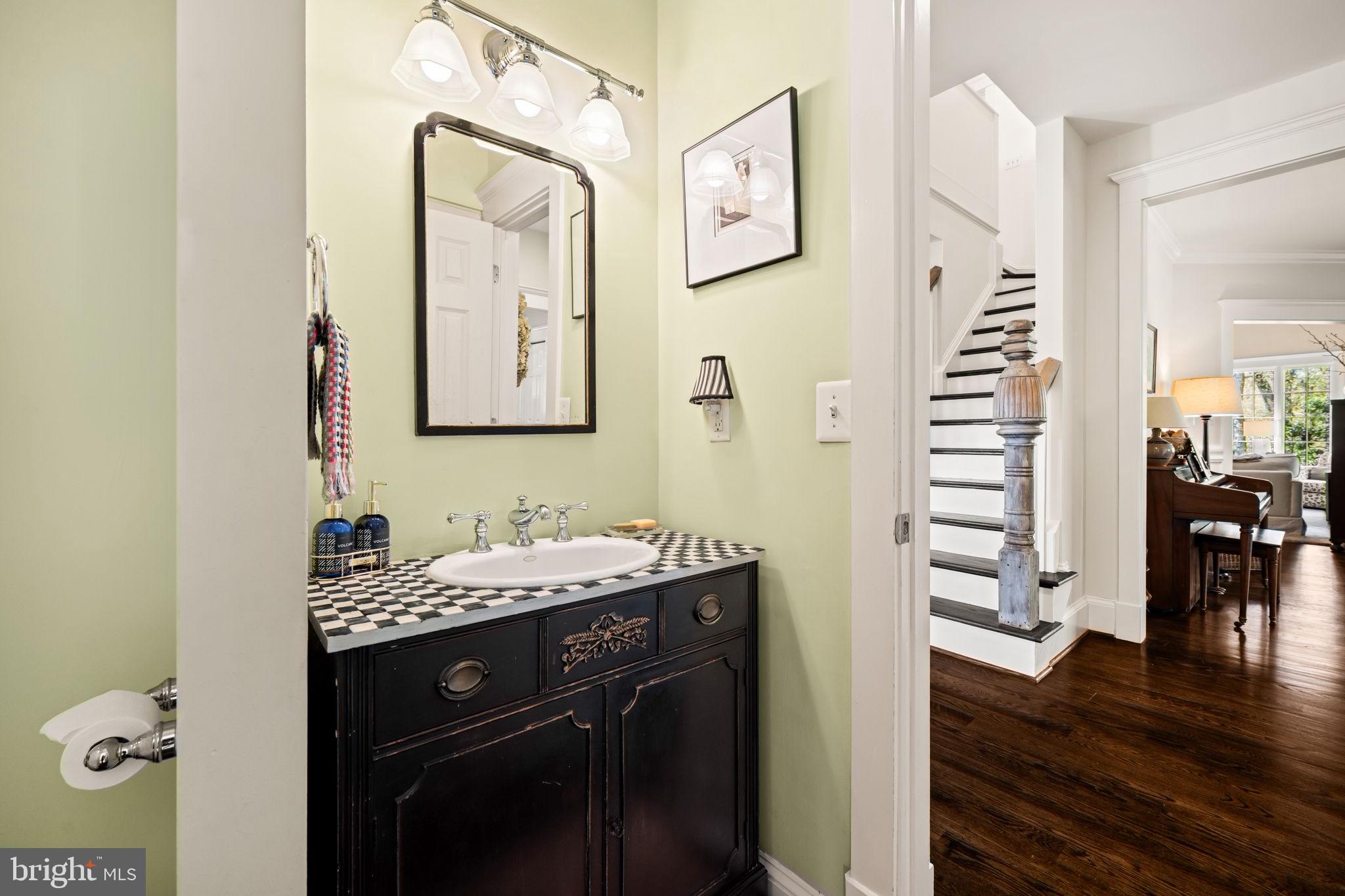 1301 KINGSTON AVENUE