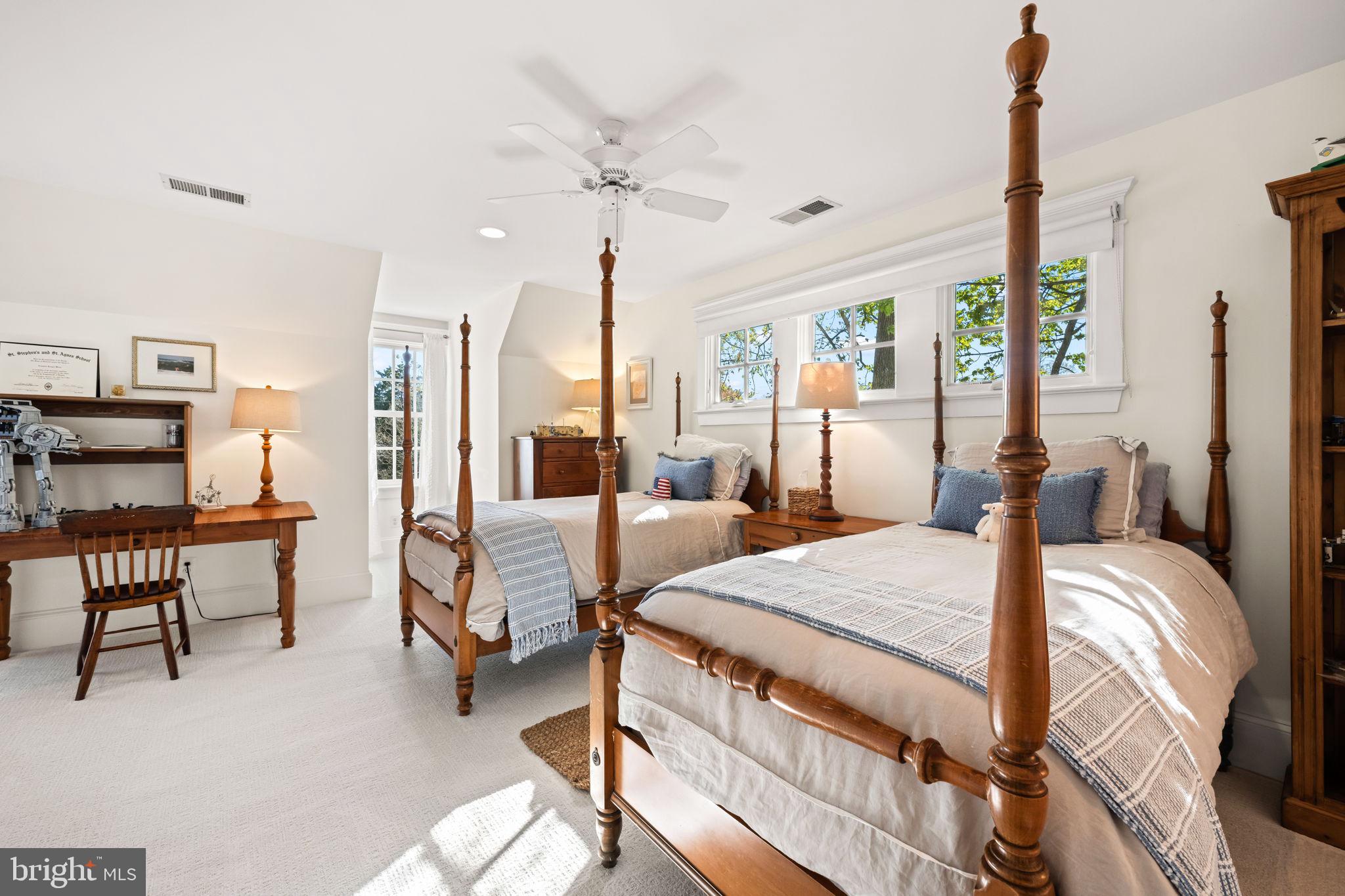 1301 KINGSTON AVENUE