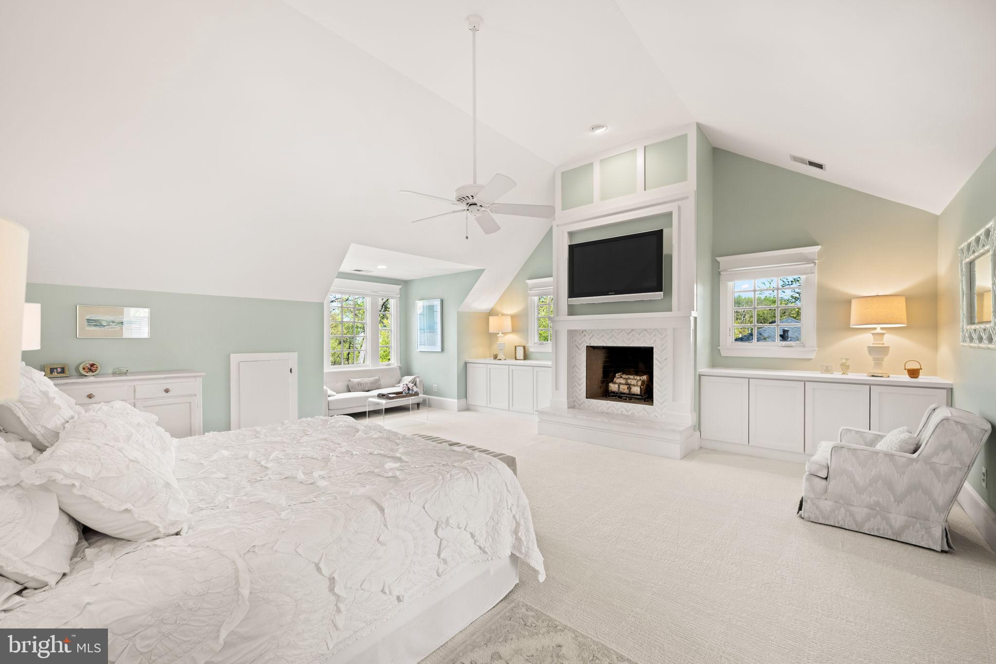 1301 KINGSTON AVENUE