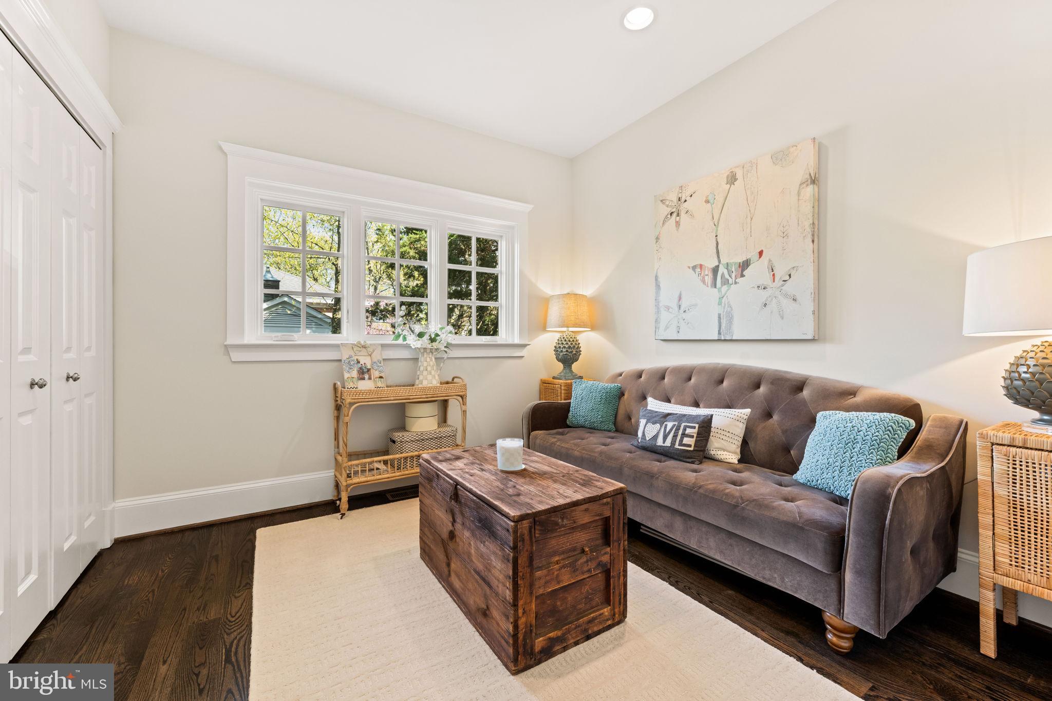 1301 KINGSTON AVENUE