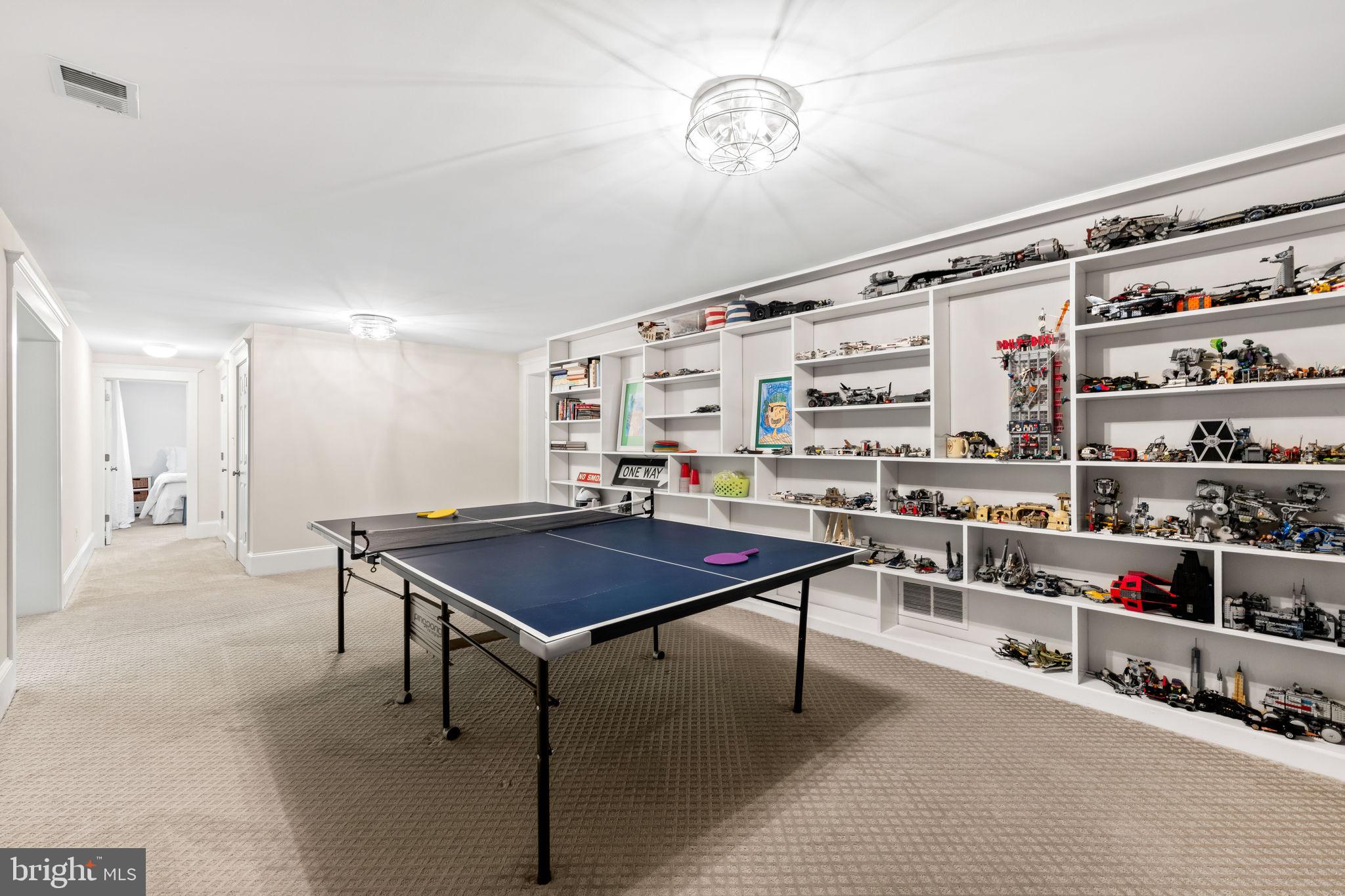 1301 KINGSTON AVENUE