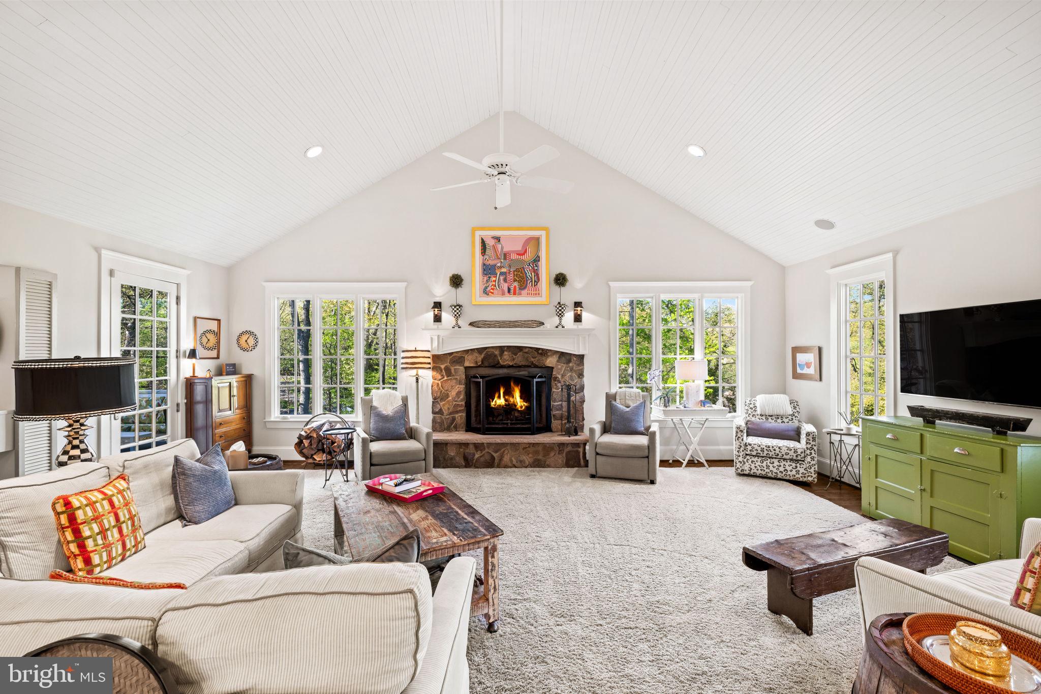 1301 KINGSTON AVENUE