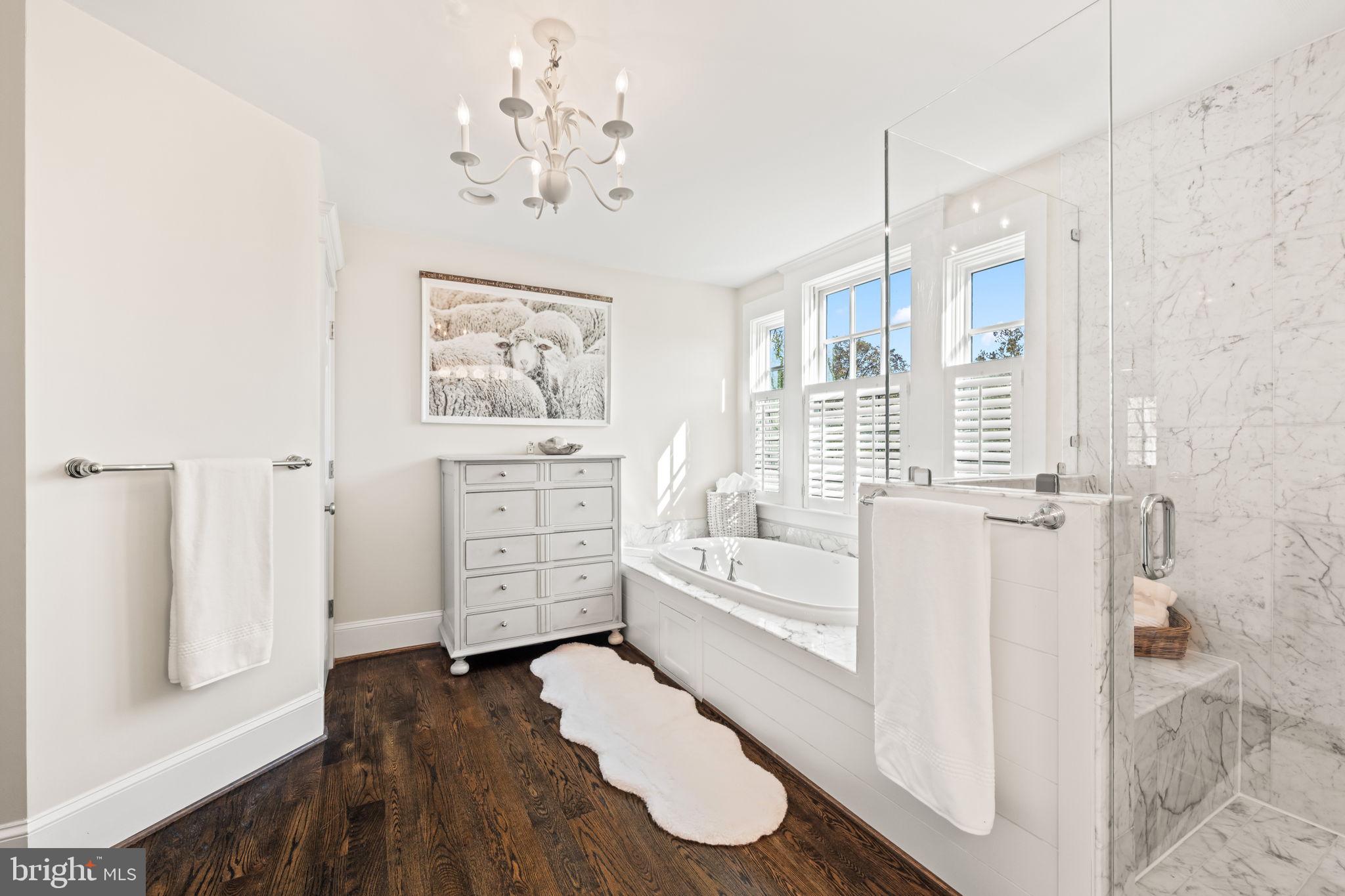 1301 KINGSTON AVENUE