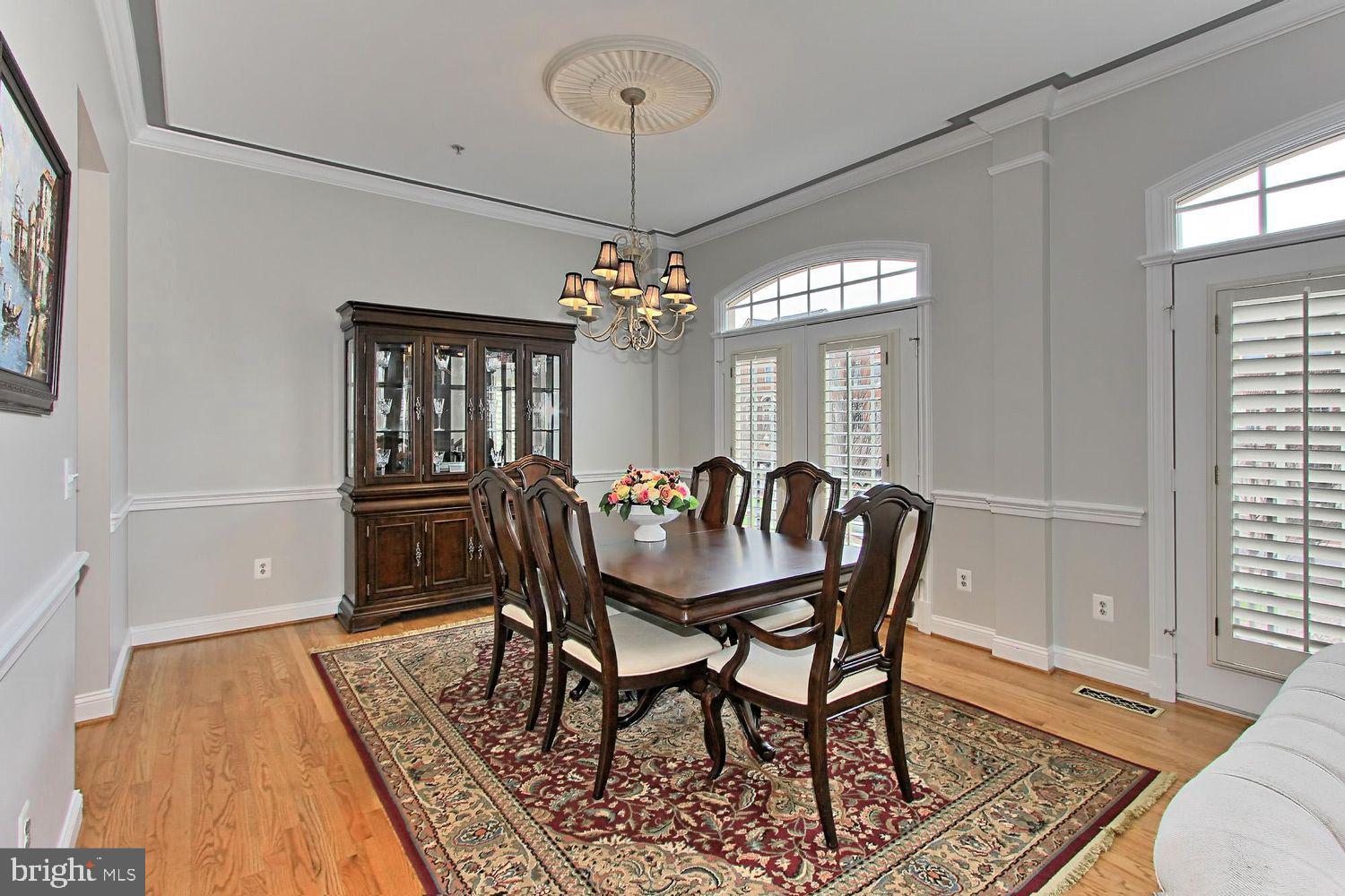 5238 BESSLEY PLACE