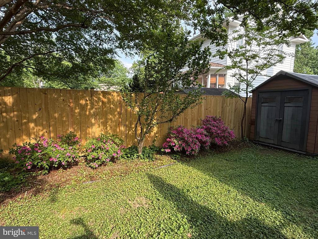 3 W MASONIC VIEW AVENUE