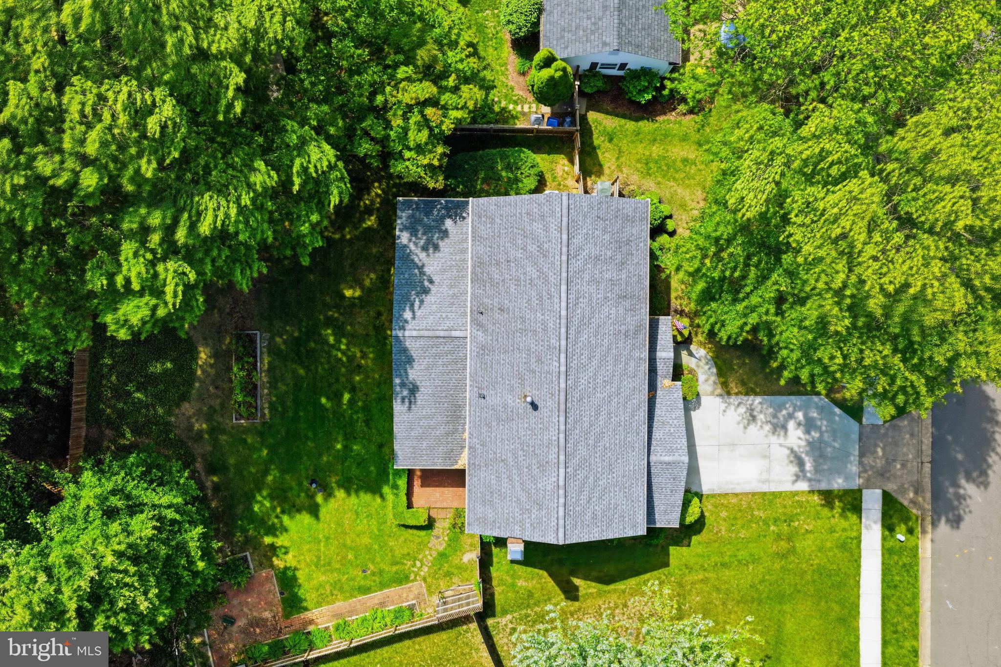 3901 COLONEL ELLIS AVENUE