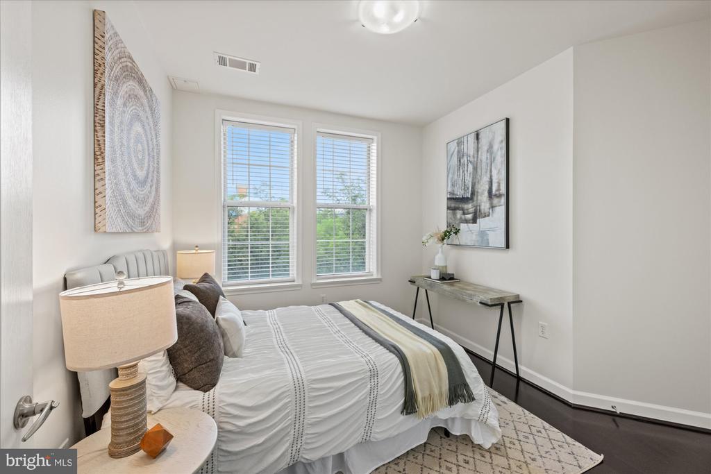 400 CAMERON STATION BOULEVARD 202
