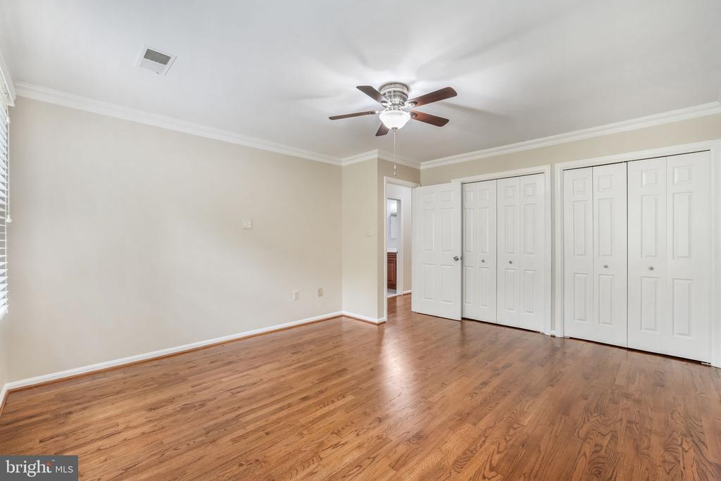 4031 ELLICOTT STREET