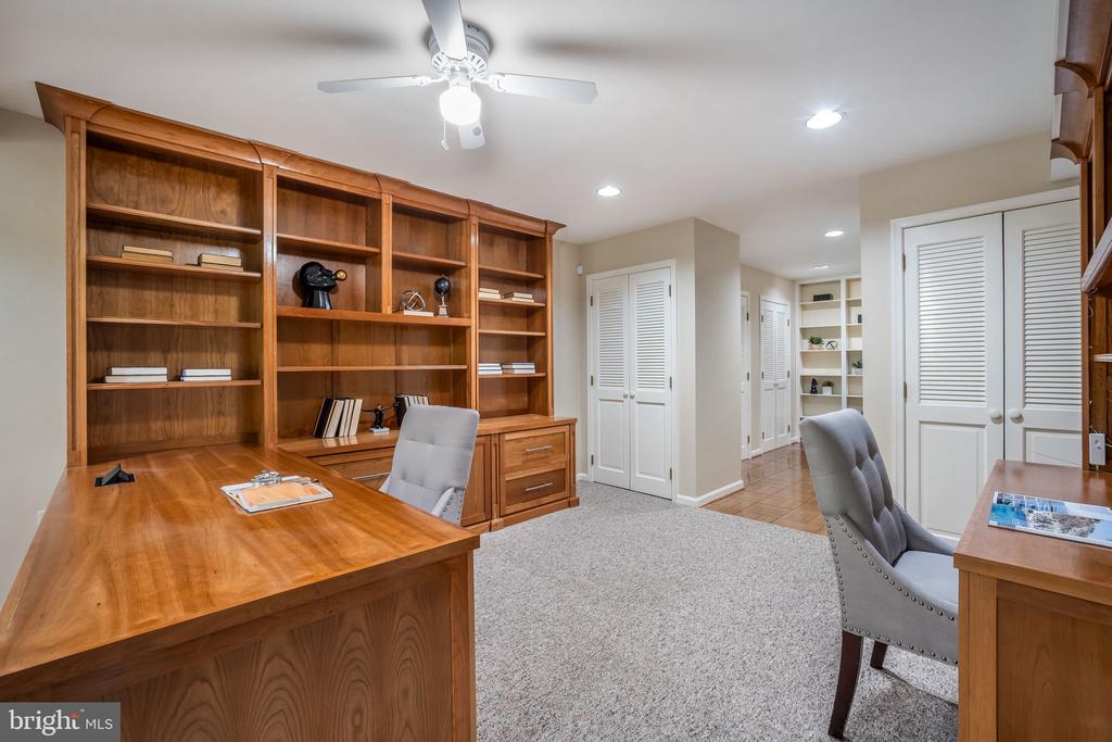 4031 ELLICOTT STREET