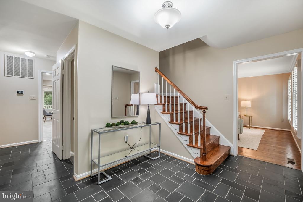 4031 ELLICOTT STREET