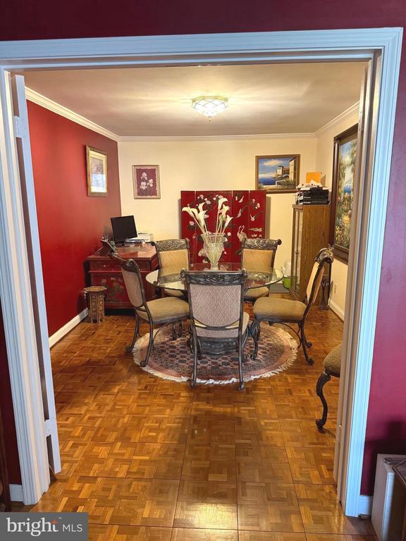 1250 S WASHINGTON STREET S Unit: 207