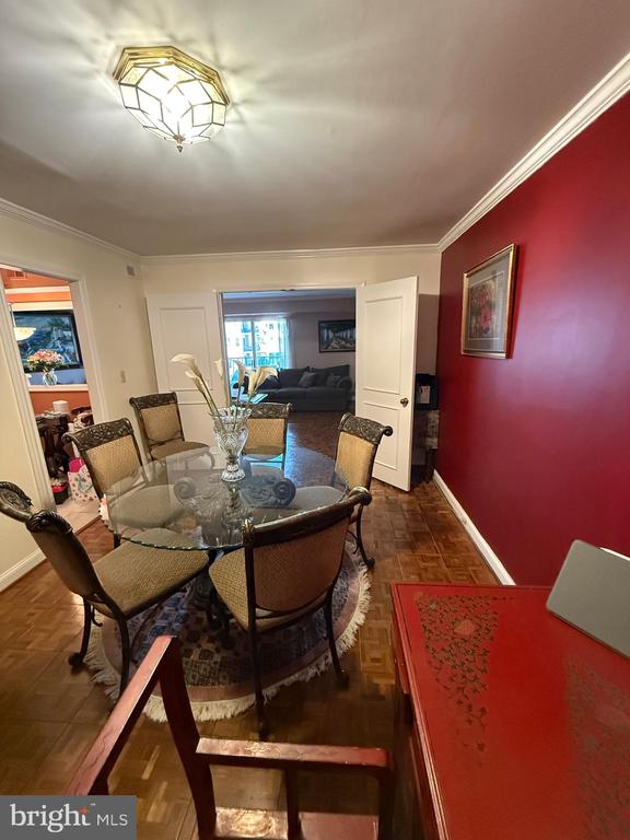 1250 S WASHINGTON STREET S Unit: 207