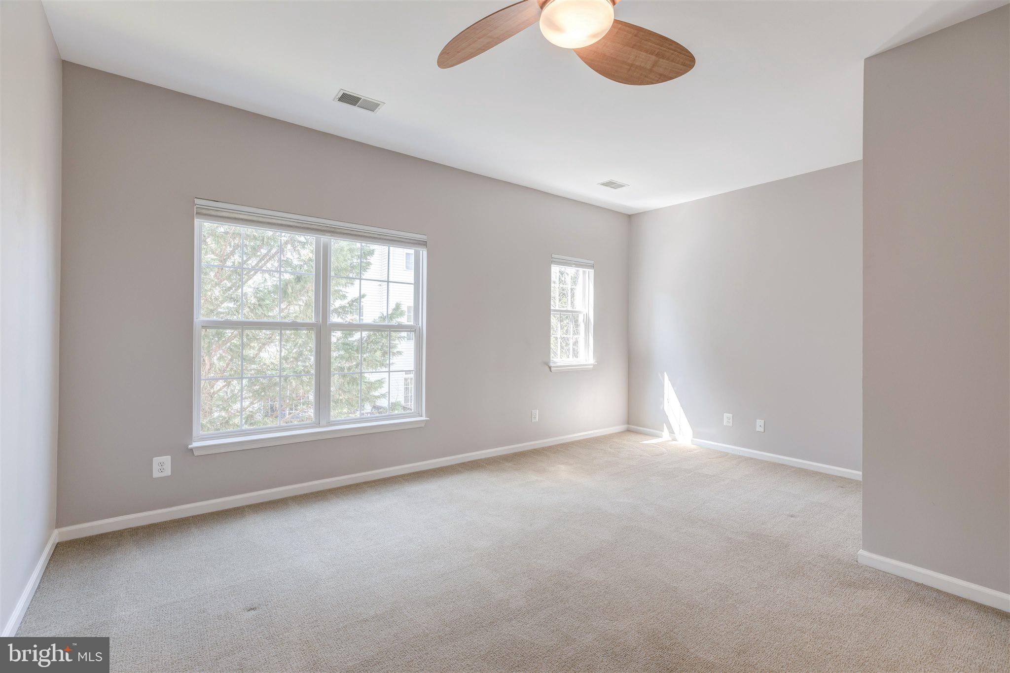 5140 DONOVAN DRIVE