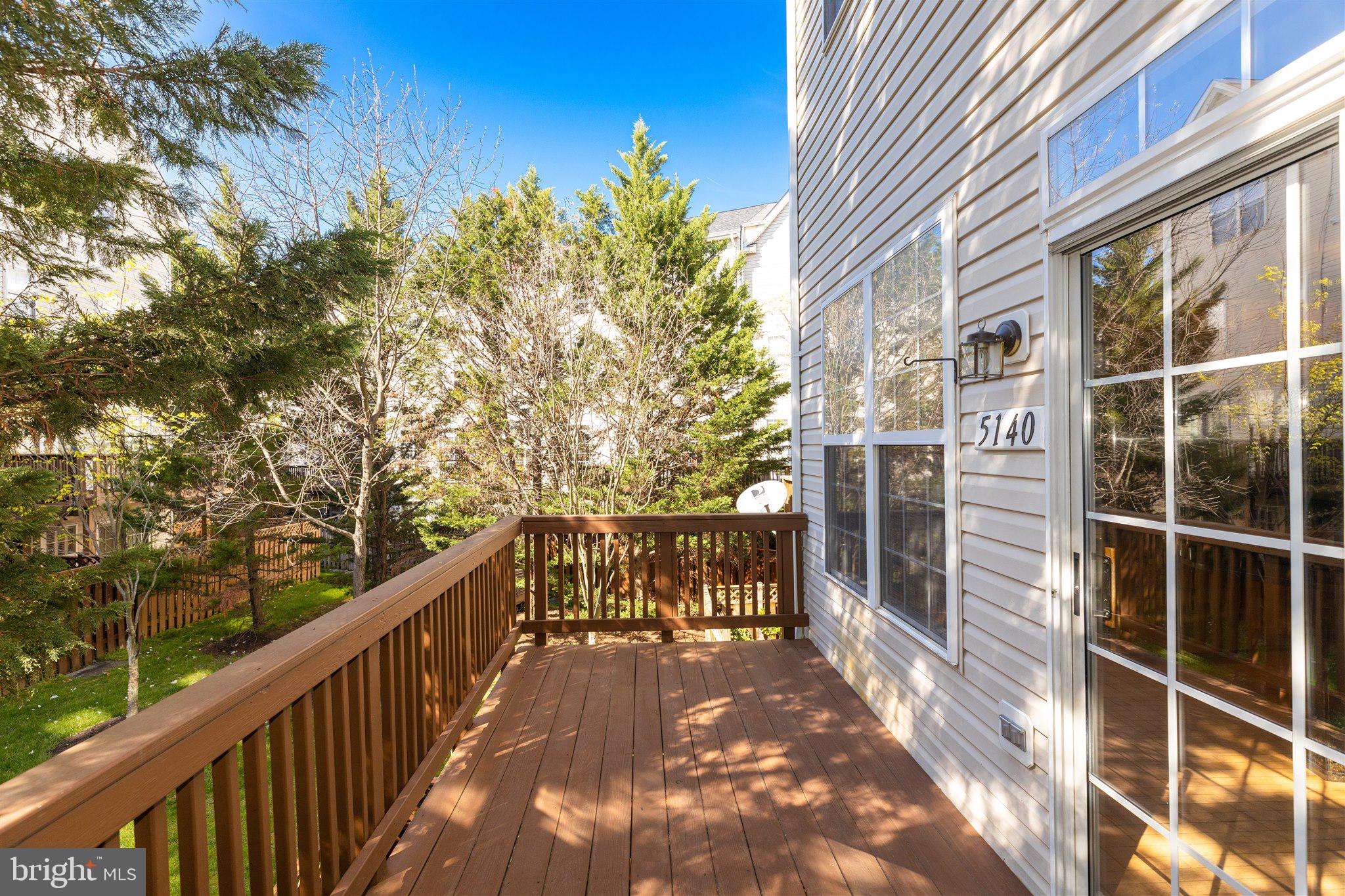 5140 DONOVAN DRIVE