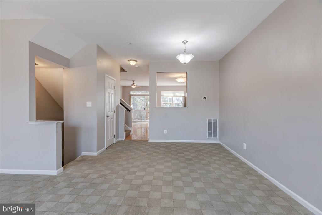 5140 DONOVAN DRIVE