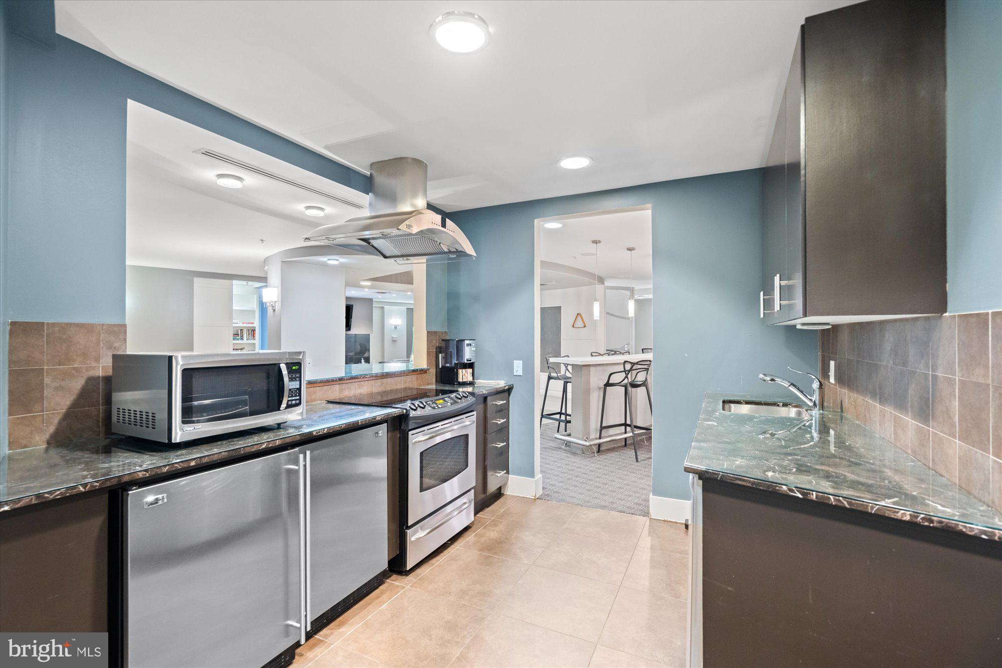 525 N FAYETTE STREET 223