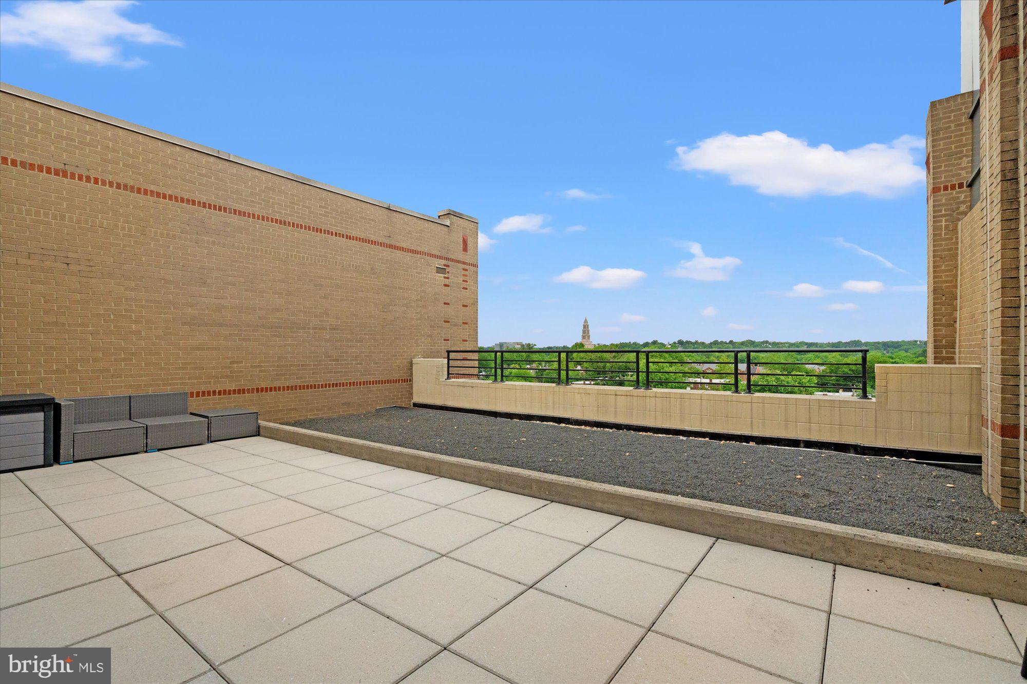 525 N FAYETTE STREET 223