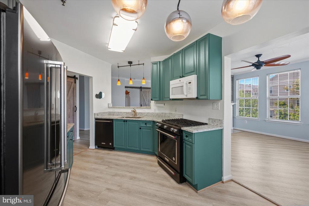 171 SOMERVELLE STREET 303