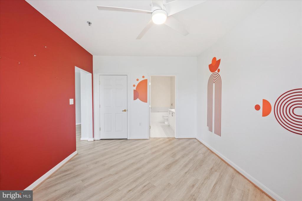 171 SOMERVELLE STREET 303