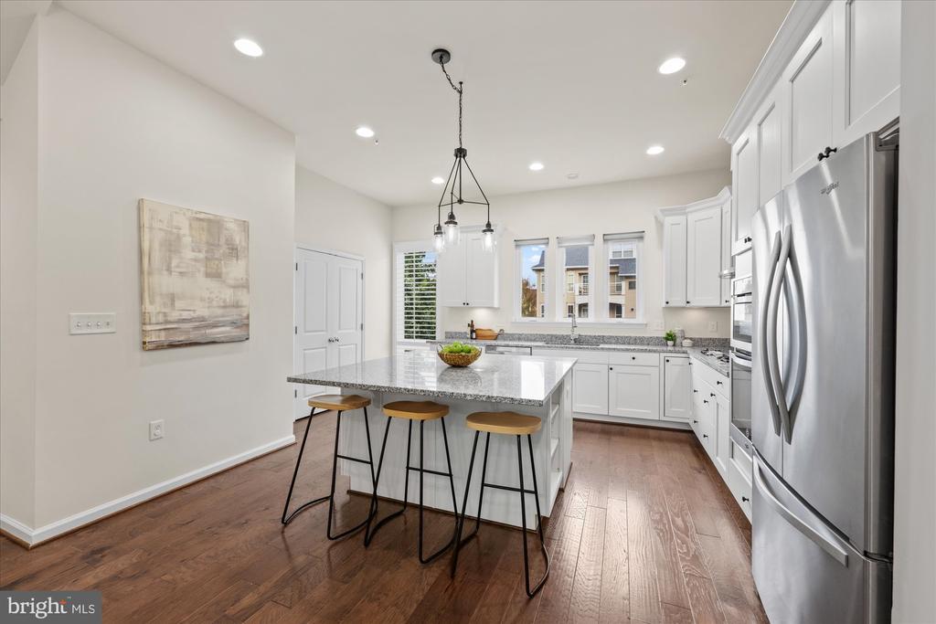130 CAMBRIA WALK