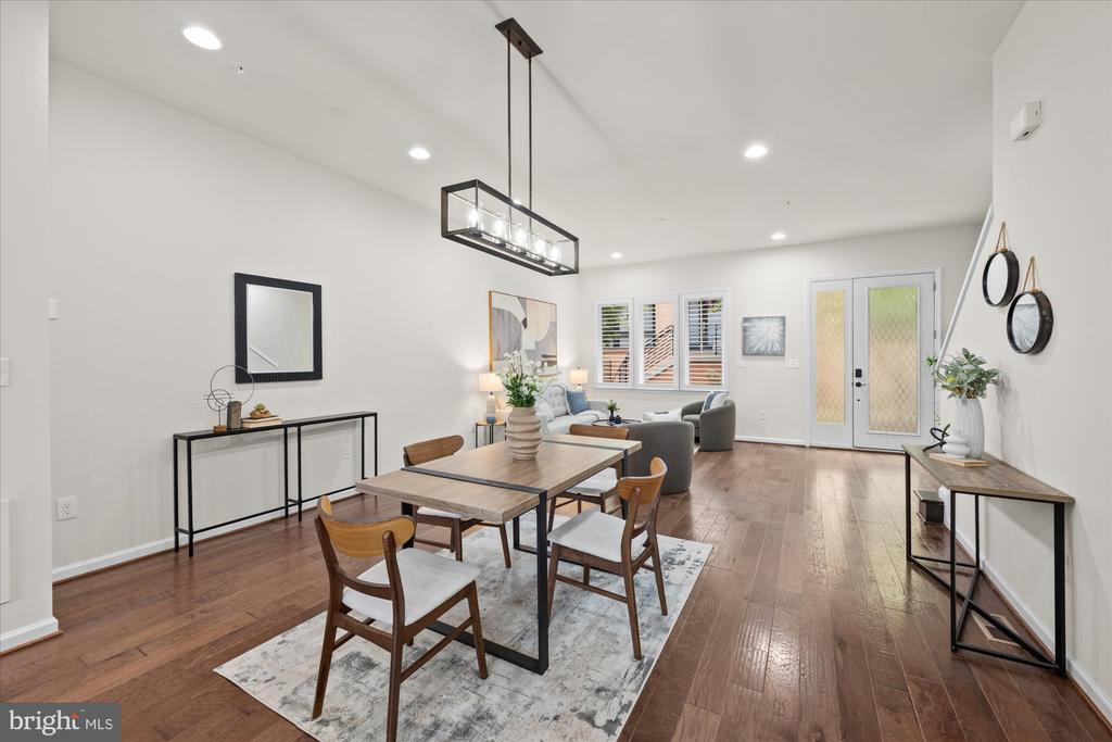 130 CAMBRIA WALK