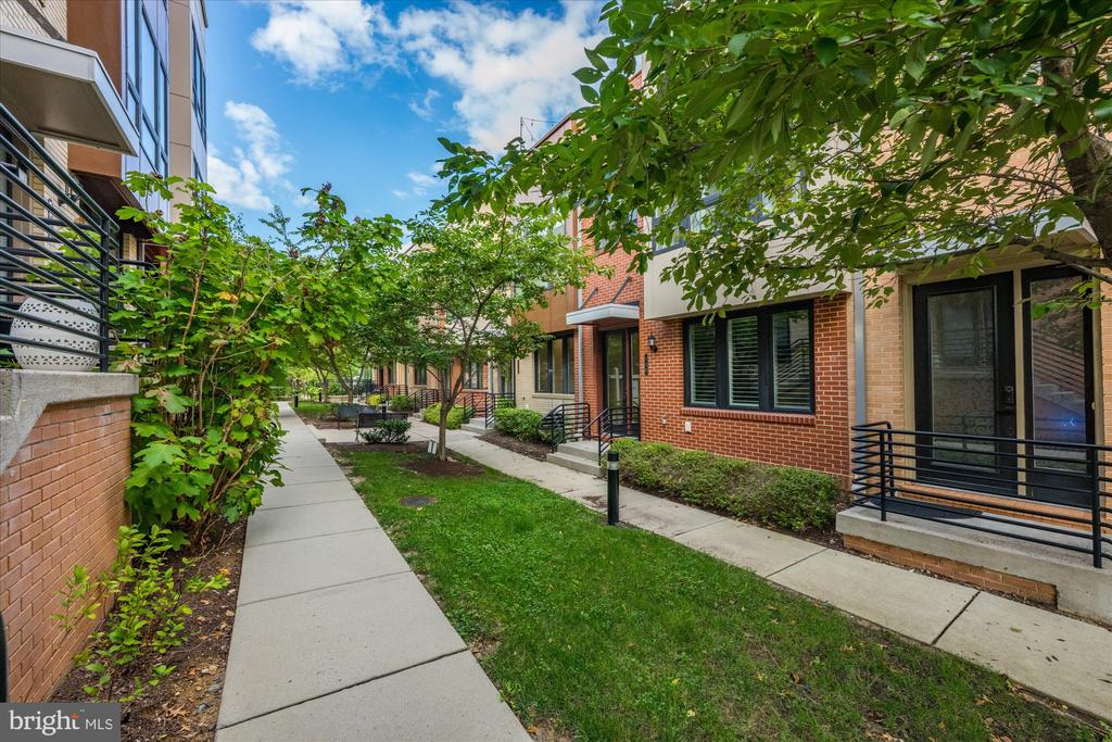 130 CAMBRIA WALK