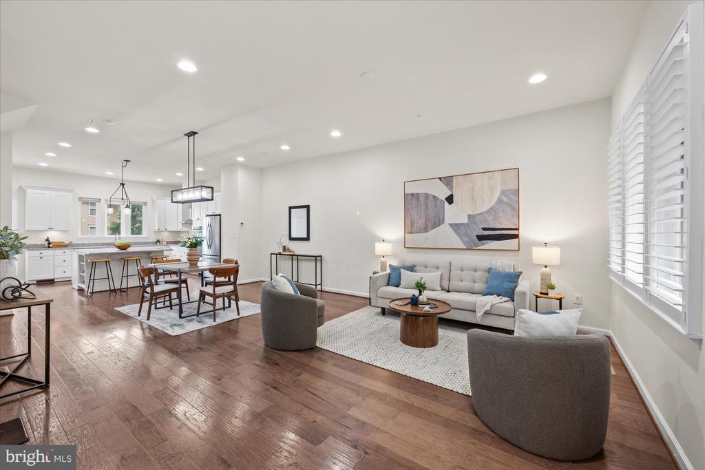 130 CAMBRIA WALK