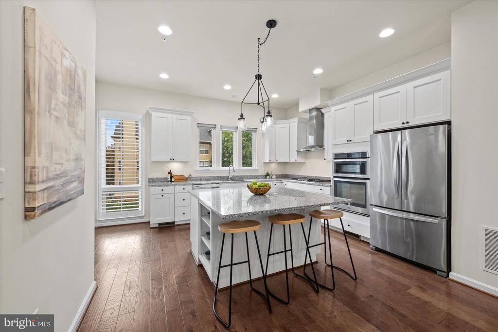 130 CAMBRIA WALK