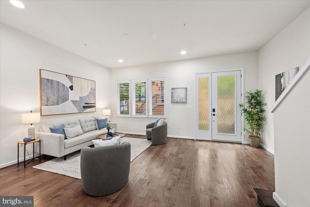 130 CAMBRIA WALK