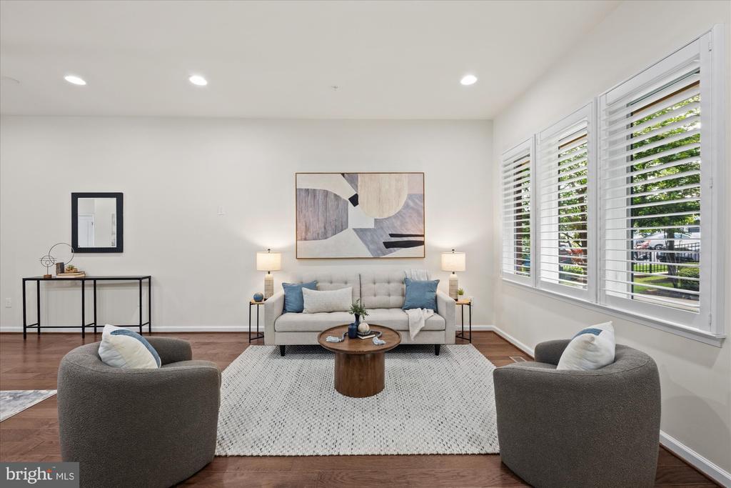 130 CAMBRIA WALK