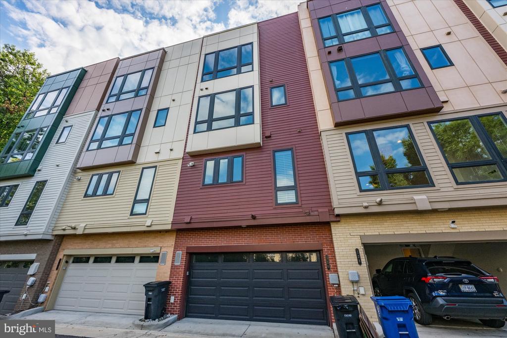 130 CAMBRIA WALK