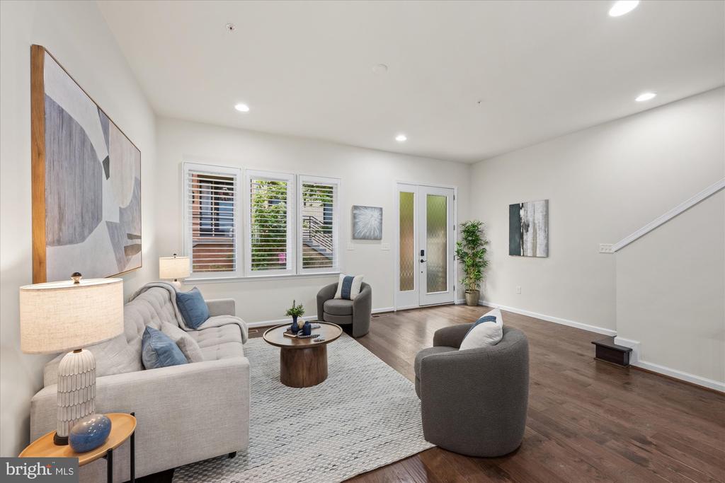 130 CAMBRIA WALK