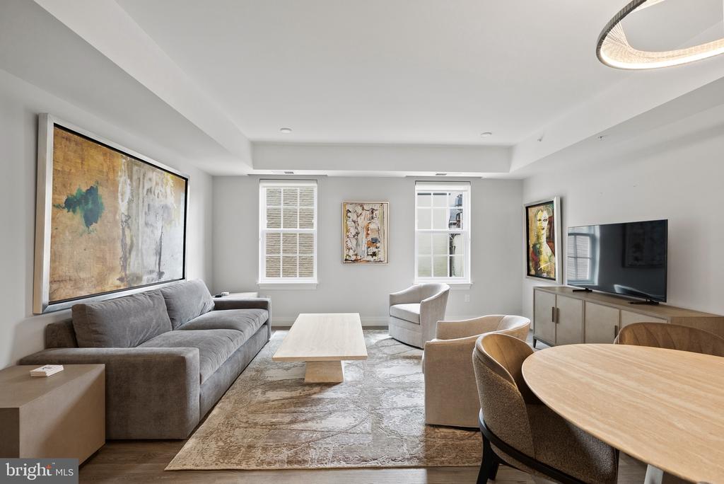 225 STRAND STREET 202