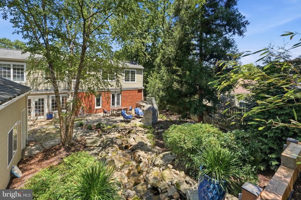 414 SKYHILL ROAD