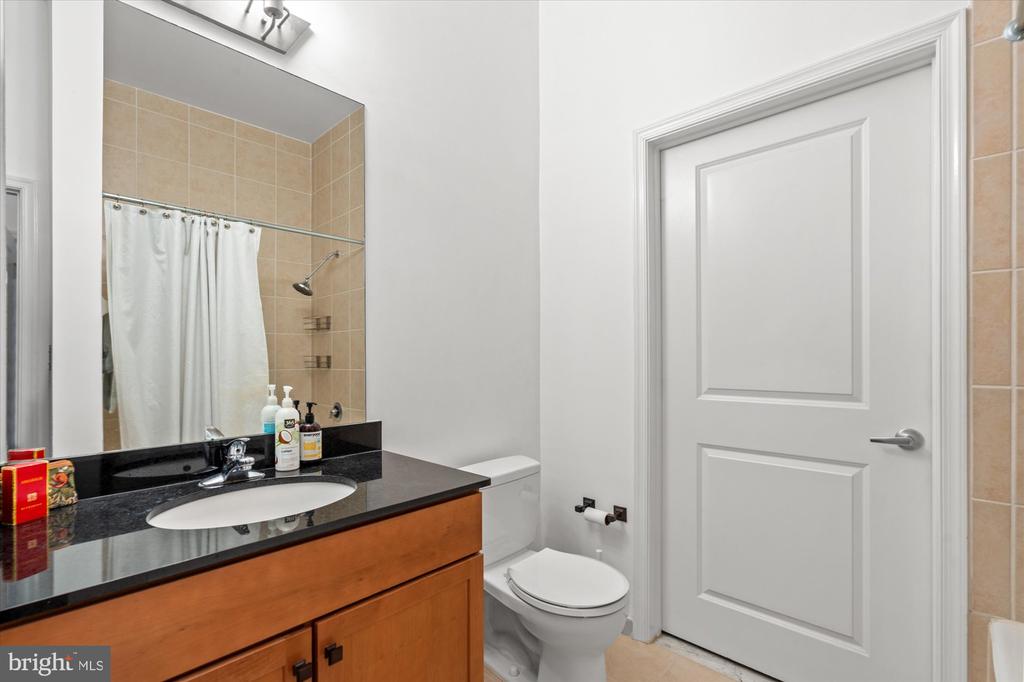 309 HOLLAND LANE Unit: 104