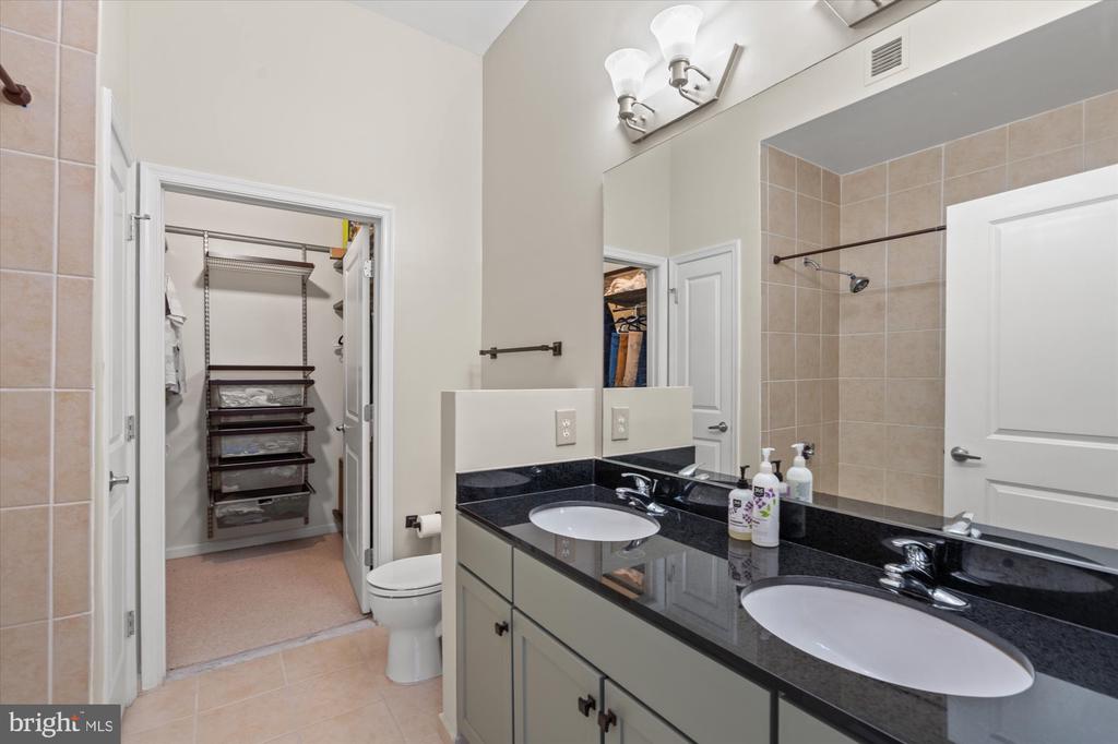 309 HOLLAND LANE Unit: 104